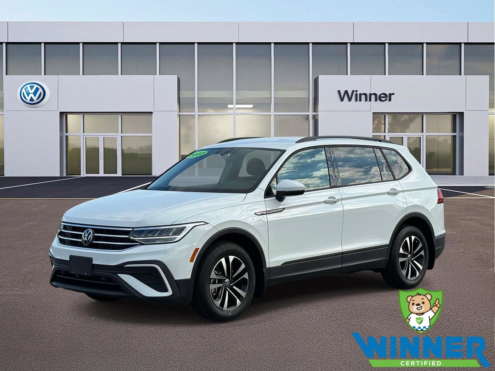 Used 2023 Volkswagen Tiguan S FWD image 1