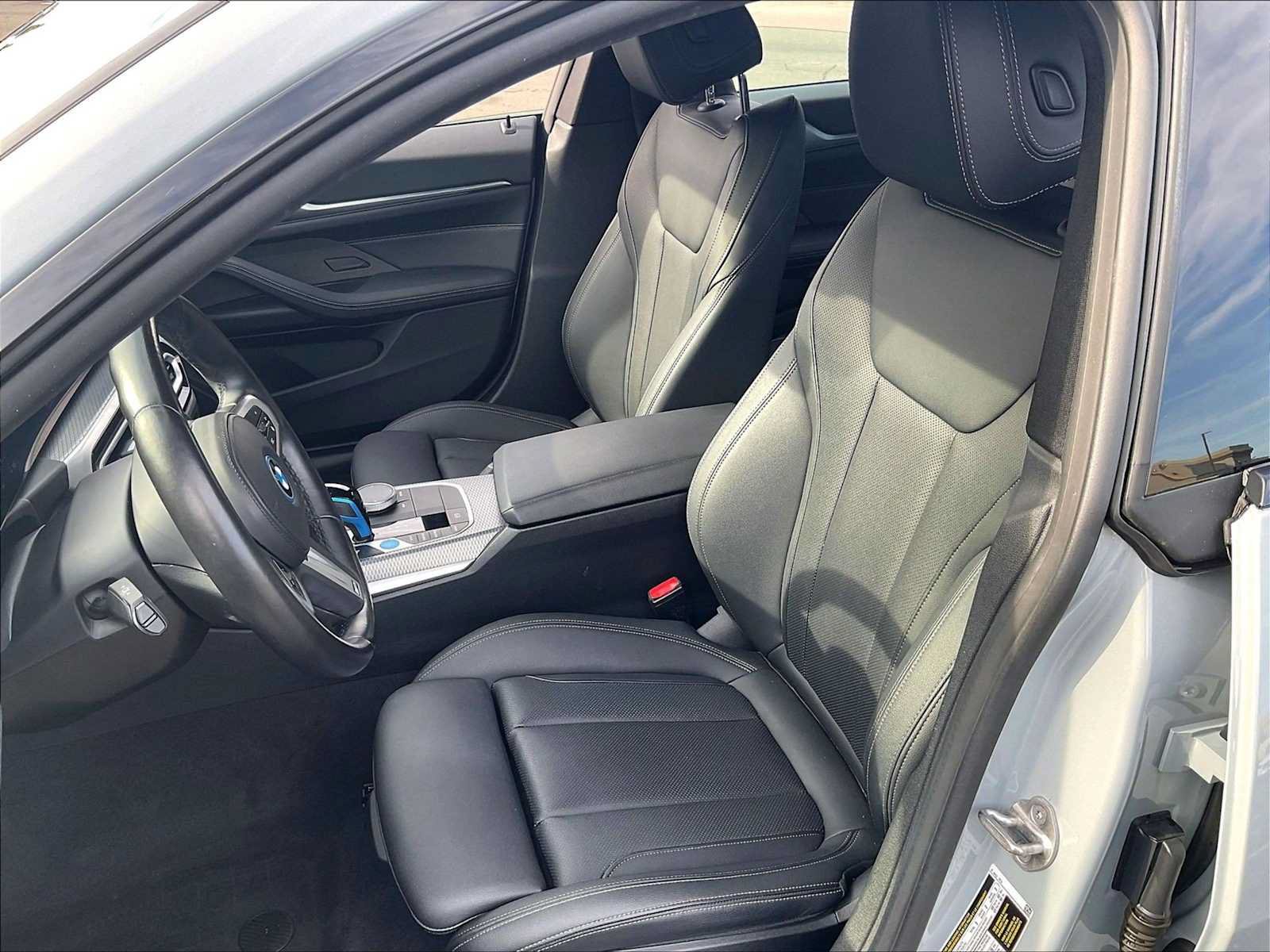 Used 2023 BMW i4 eDrive40 w/ M Sport Package RWD image 26
