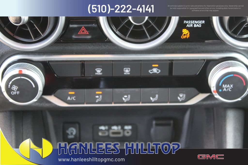 Used 2024 Nissan Sentra SV FWD image 21