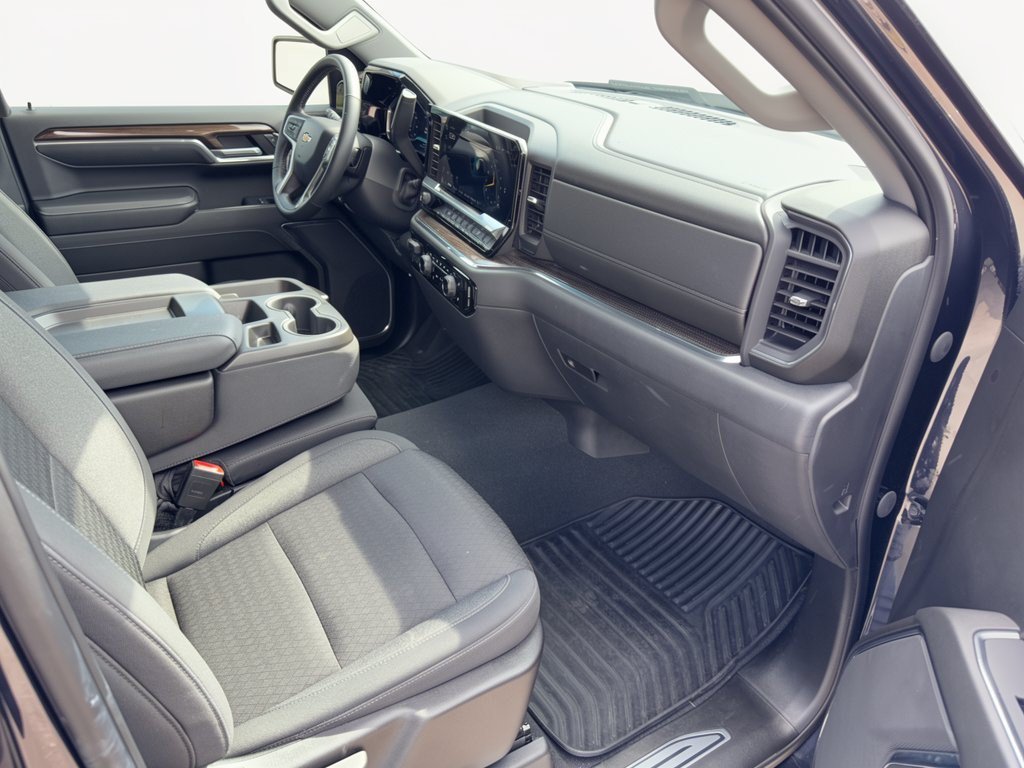 Certified 2023 Chevrolet Silverado 1500 LT AWD/4WD image 30