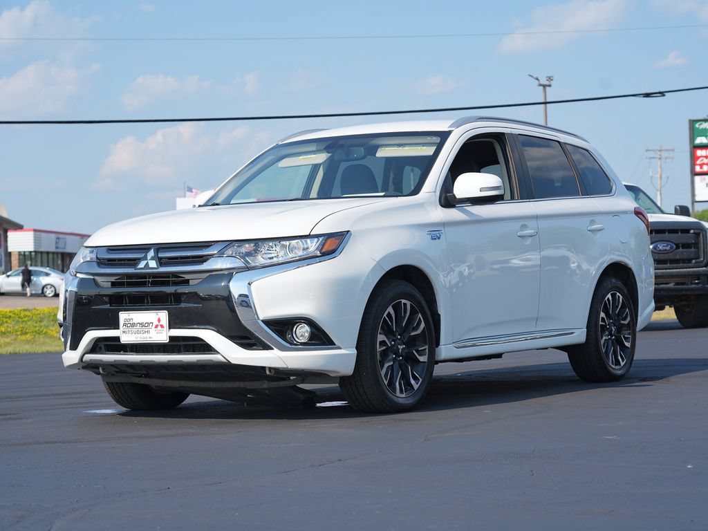 Used 2018 Mitsubishi Outlander GT AWD/4WD image 7