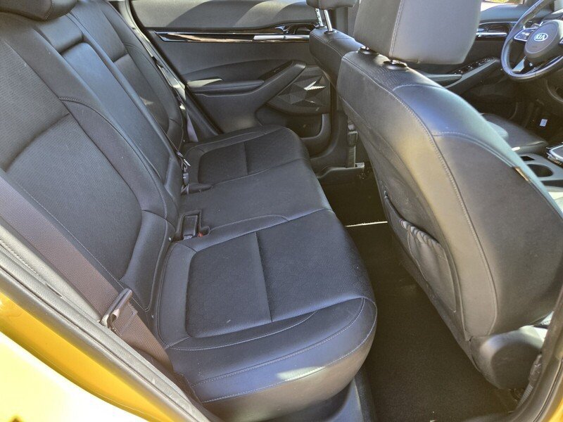 Used 2021 Kia Seltos SX AWD/4WD image 16