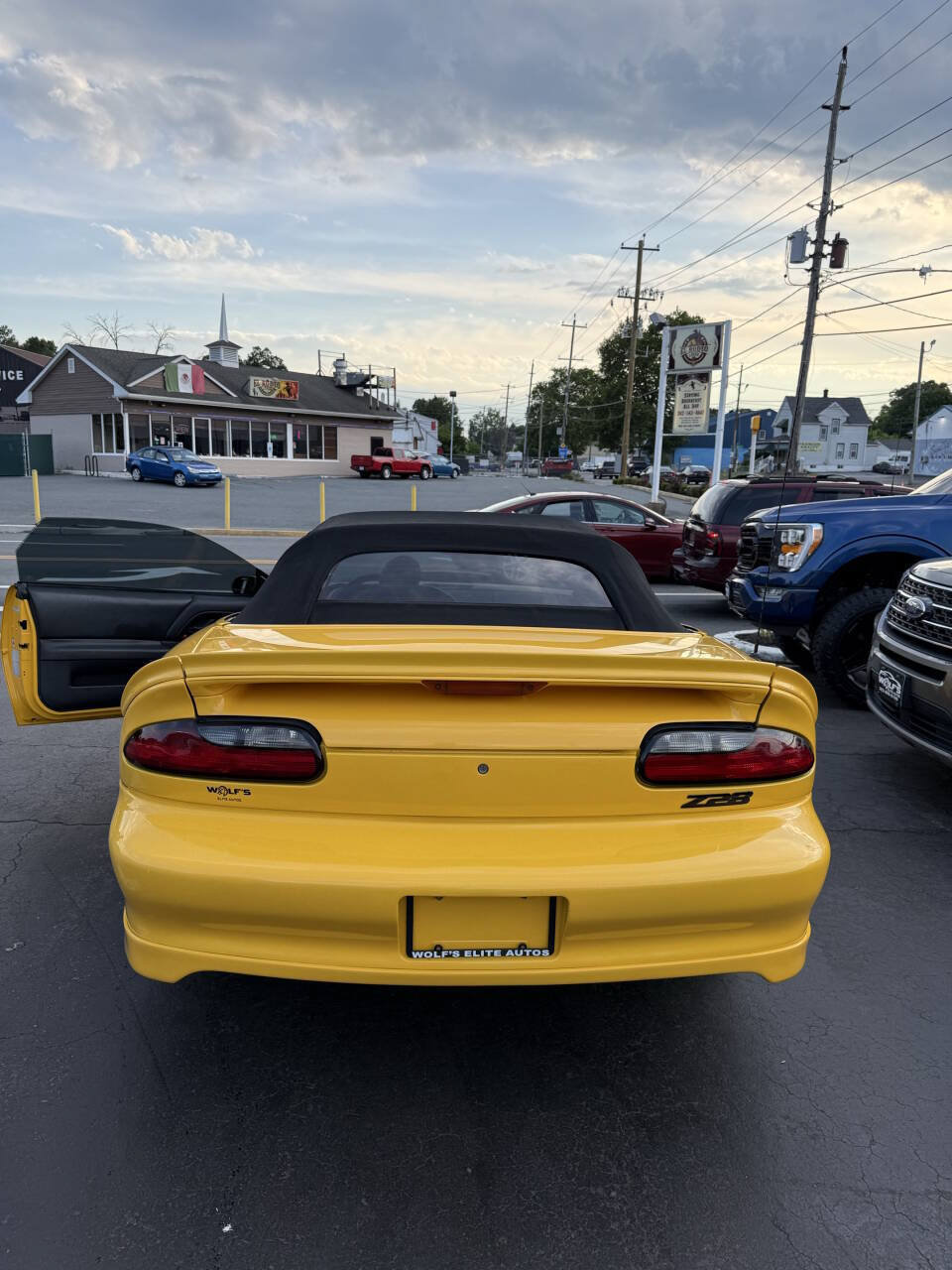 Used 1995 Chevrolet Camaro Z28 RWD image 6