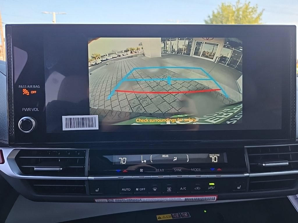New 2026 Toyota Sienna XLE AWD/4WD image 20
