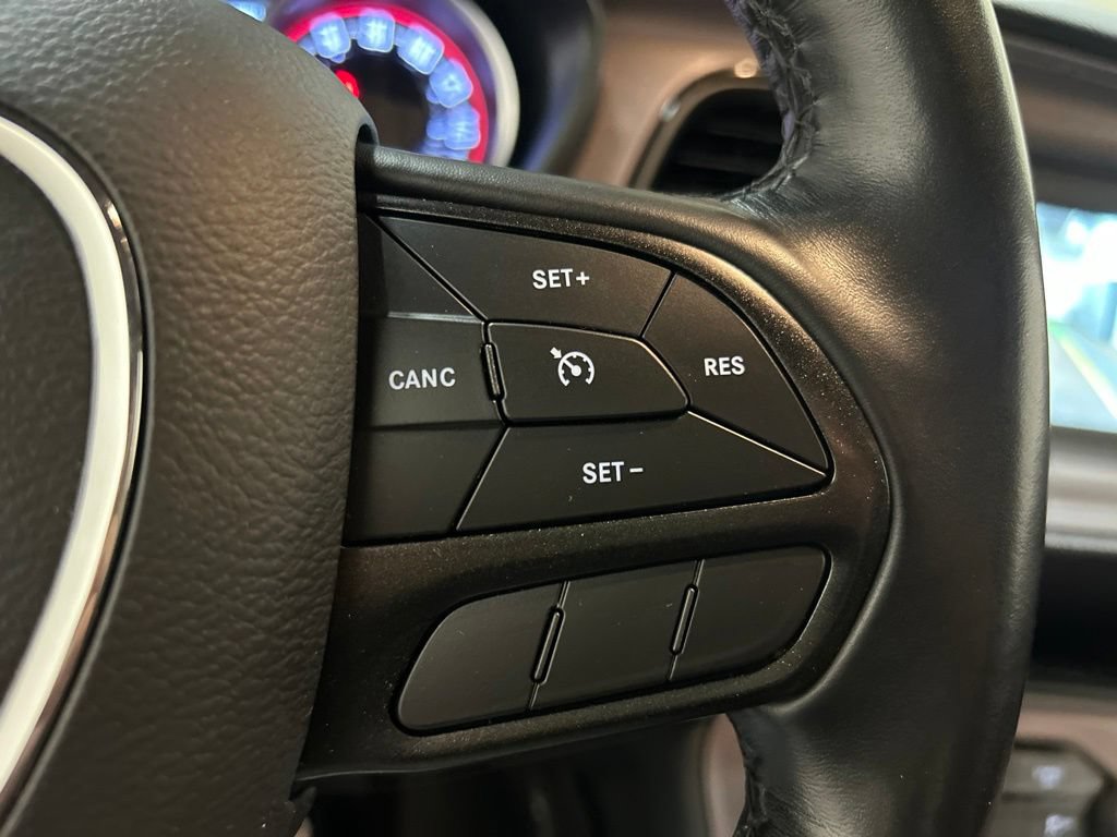 Used 2023 Dodge Challenger SXT RWD image 20