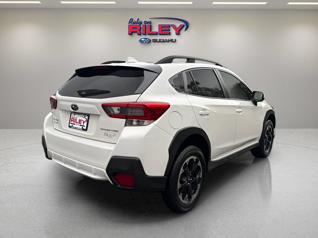Used 2022 Subaru Crosstrek 2.0i Premium AWD/4WD image 5