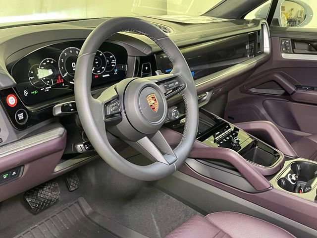 New 2026 Porsche Cayenne Coupe AWD/4WD image 15