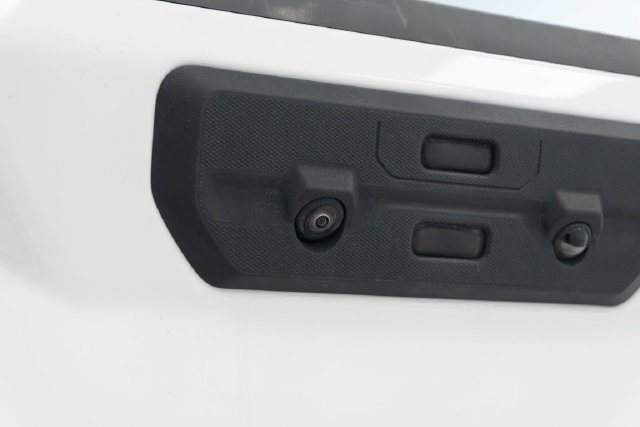 Used 2025 GMC Sierra 1500 SLT AWD/4WD image 30