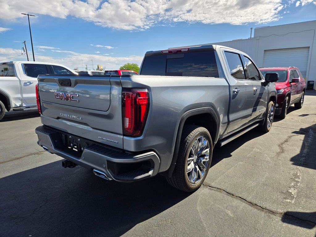 Used 2024 GMC Sierra 1500 Denali w/ Denali Reserve Package AWD/4WD image 2