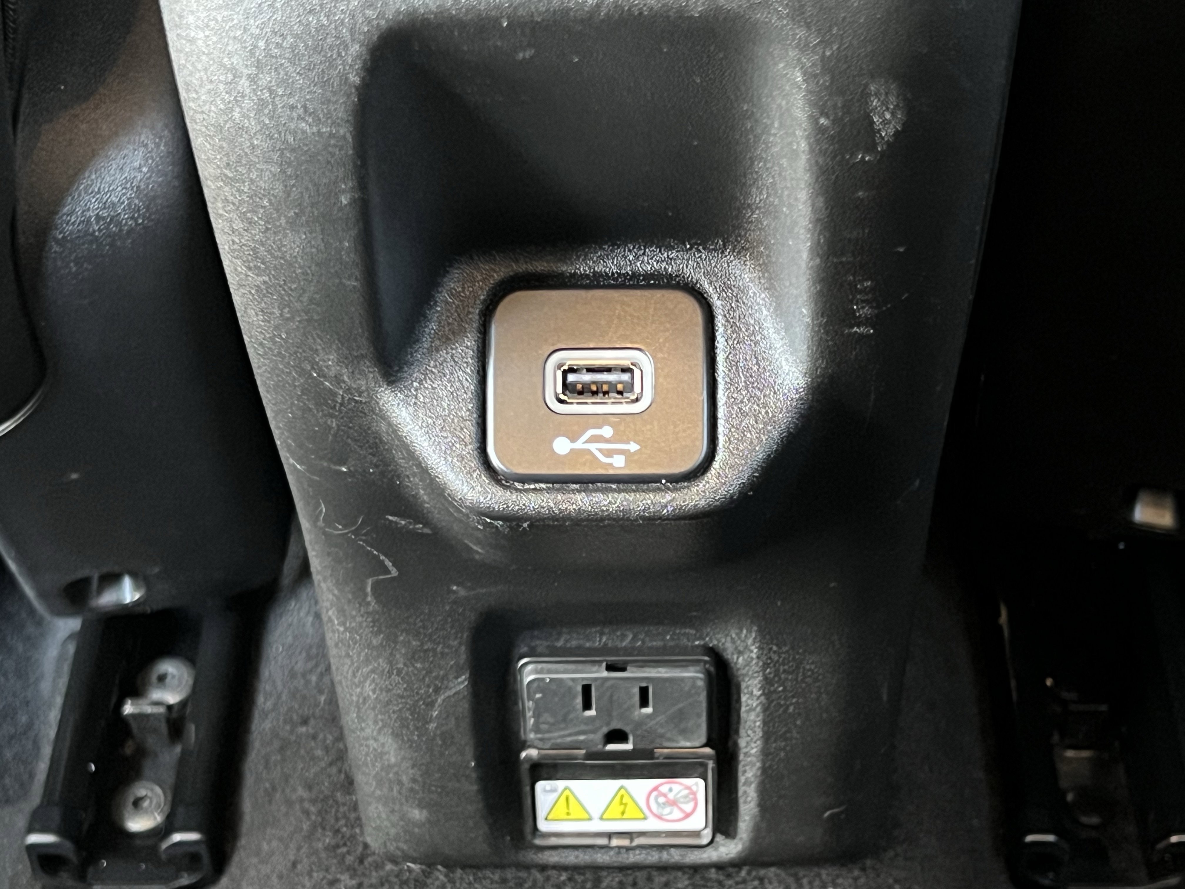 Used 2021 Jeep Renegade Limited AWD/4WD image 41