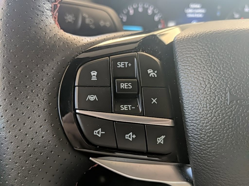 Used 2023 Ford Explorer ST-Line w/ Class IV Trailer Tow Package image 19