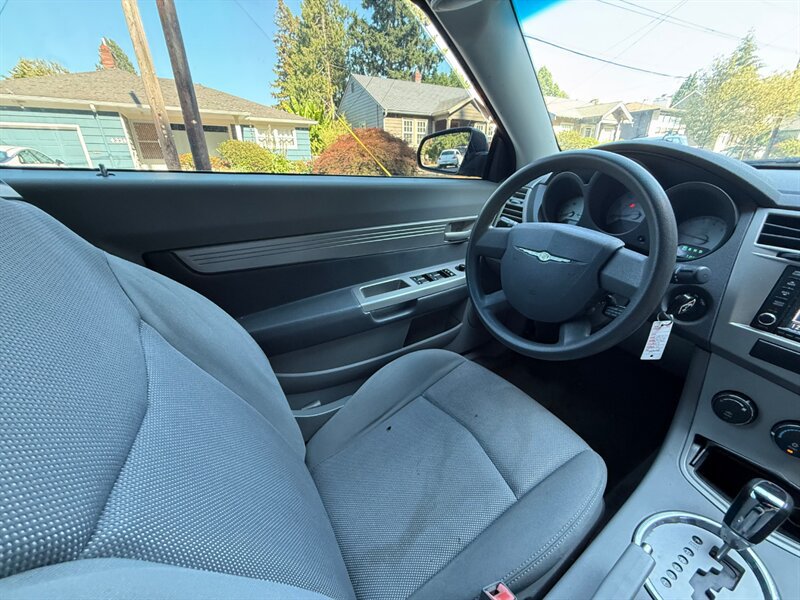 Used 2008 Chrysler Sebring LX w/ Convenience Group FWD image 13