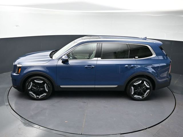 Used 2024 Kia Telluride EX AWD/4WD image 33