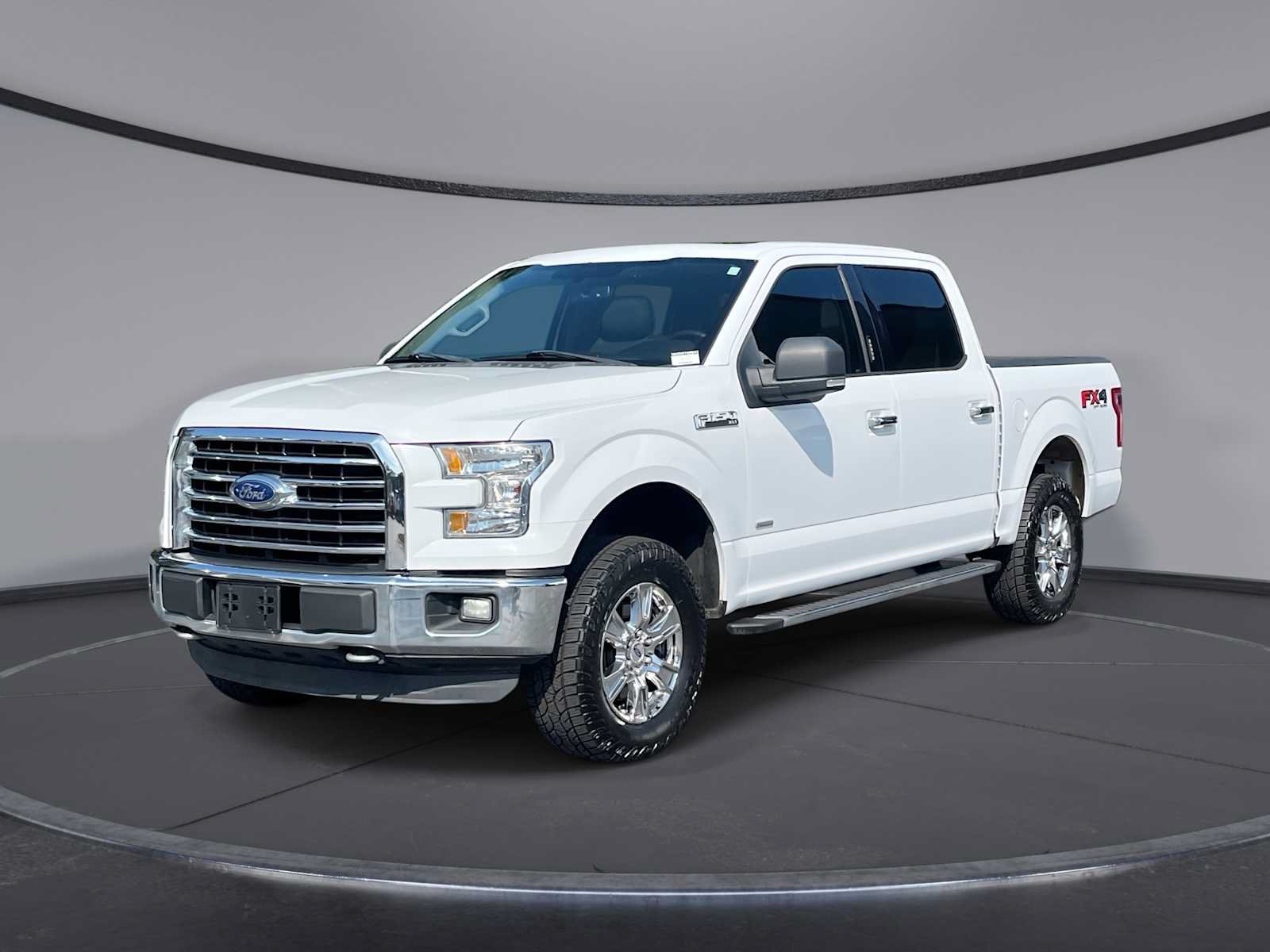 Used 2016 Ford F150 XLT w/ Equipment Group 302A Luxury AWD/4WD image 1