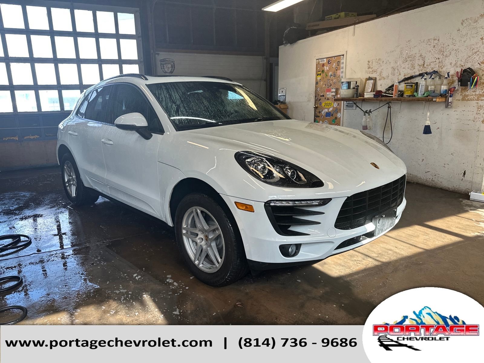 Used 2018 Porsche Macan image 8