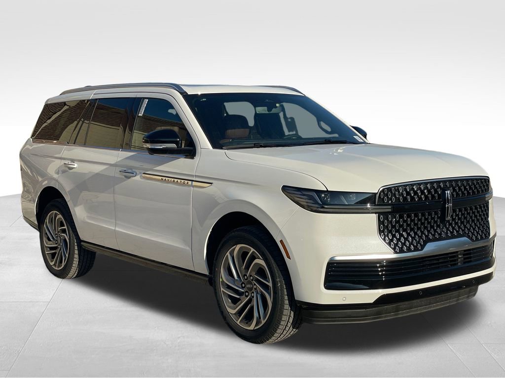 New 2025 Lincoln Navigator Reserve image 6