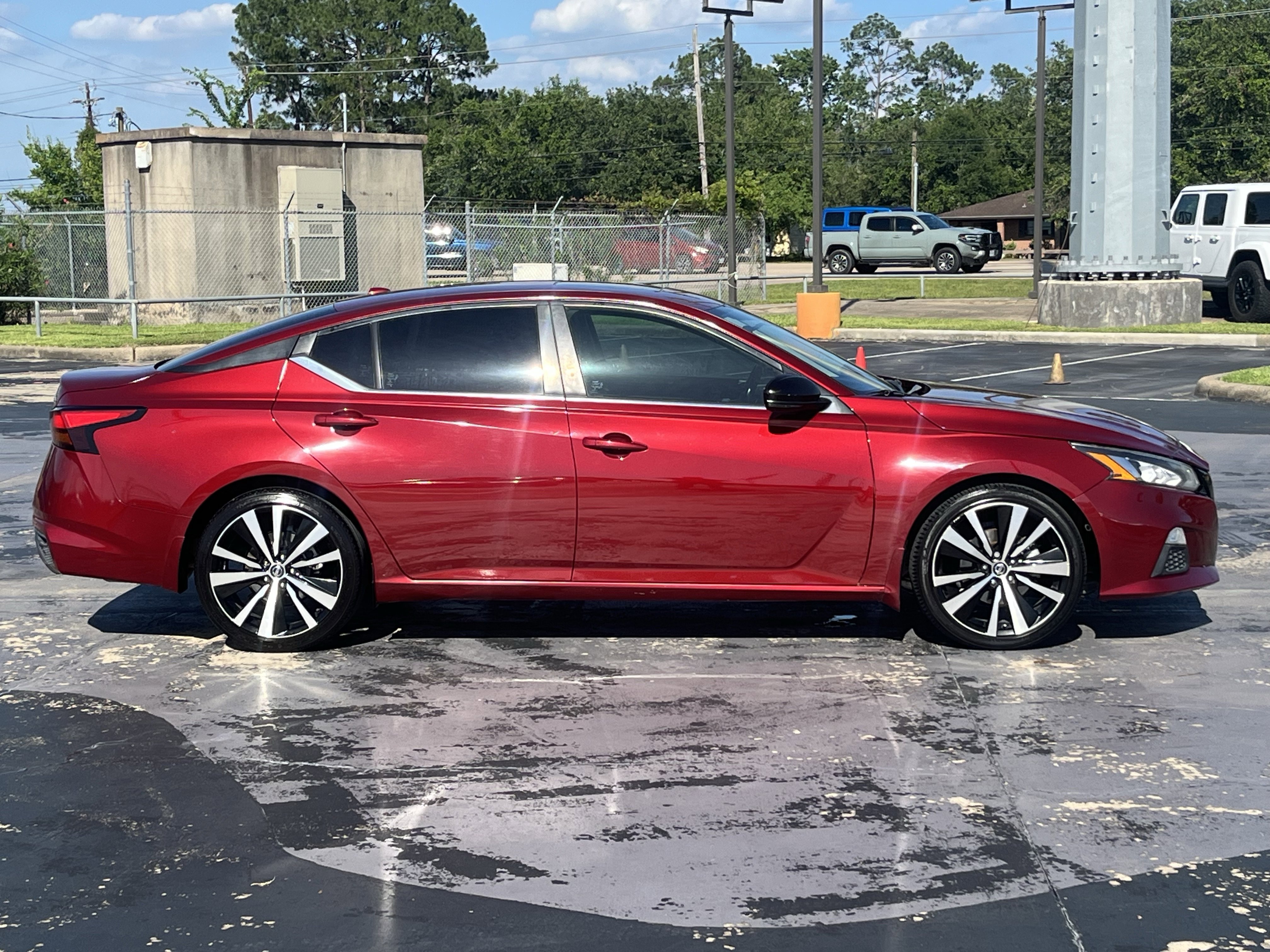 Used 2021 Nissan Altima 2.0 SR FWD image 10