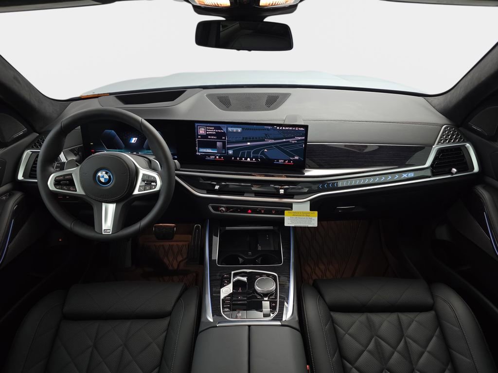 New 2026 BMW X5 xDrive50e image 10
