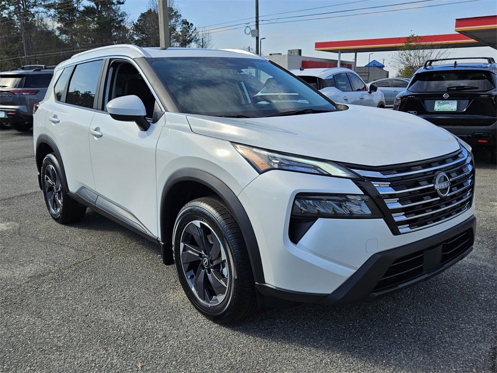 New 2026 Nissan Rogue SV w/ SV Premium Package image 15