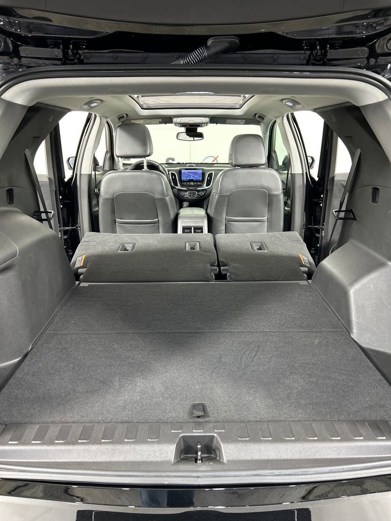 Used 2023 Chevrolet Equinox Premier image 22