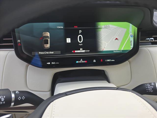 Certified 2023 Land Rover Range Rover SE image 22