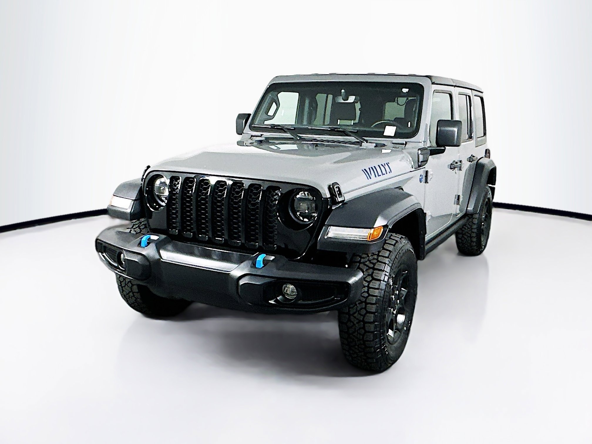 Used 2023 Jeep Wrangler Unlimited w/ Cold Weather Group image 3