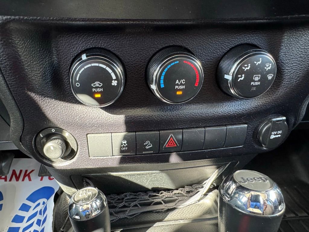 Used 2015 Jeep Wrangler Unlimited Sport w/ Quick Order Package 24S image 23