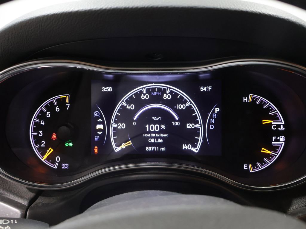 Used 2018 Jeep Grand Cherokee Altitude AWD/4WD image 44
