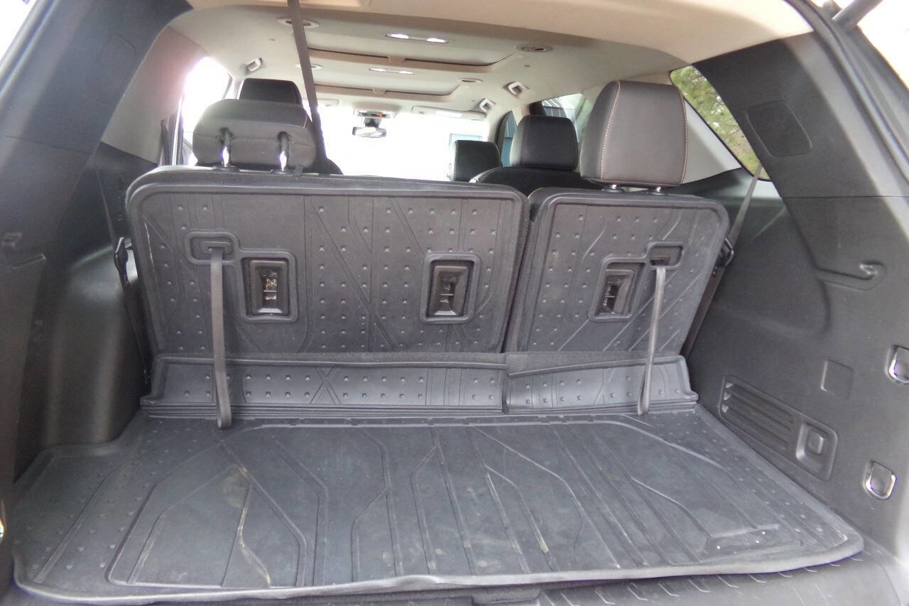 Used 2021 Chevrolet Traverse Premier w/ Redline Edition image 13