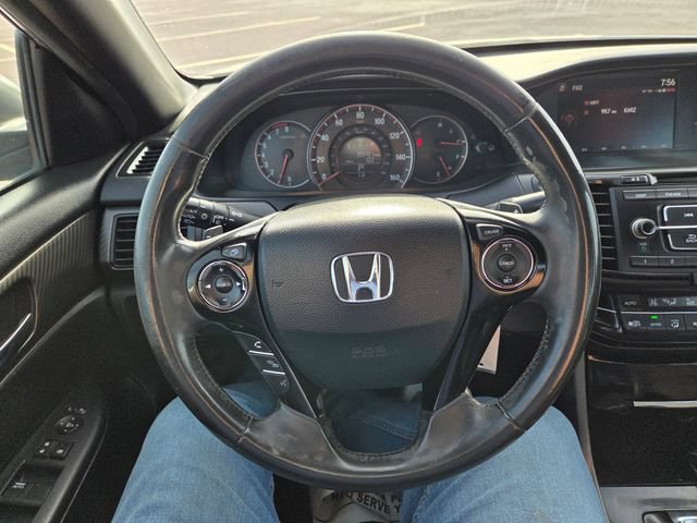Used 2016 Honda Accord Sport image 17