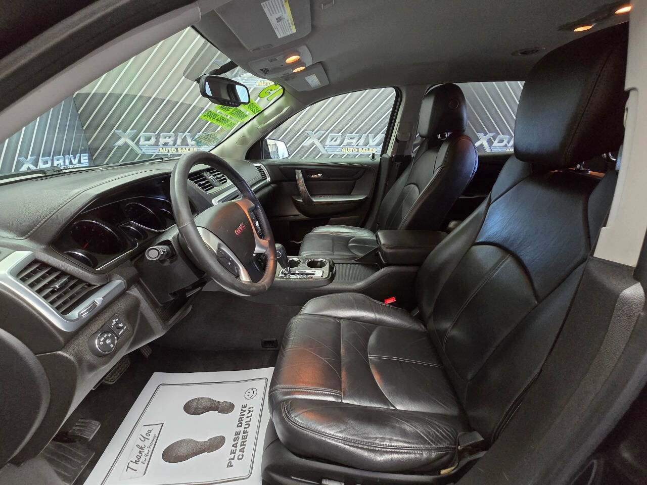 Used 2015 GMC Acadia SLT image 16