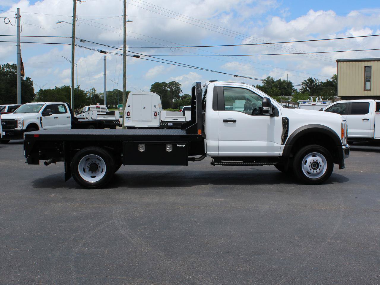Used 2023 Ford F450 XL w/ Snow Plow Prep Package AWD/4WD image 7