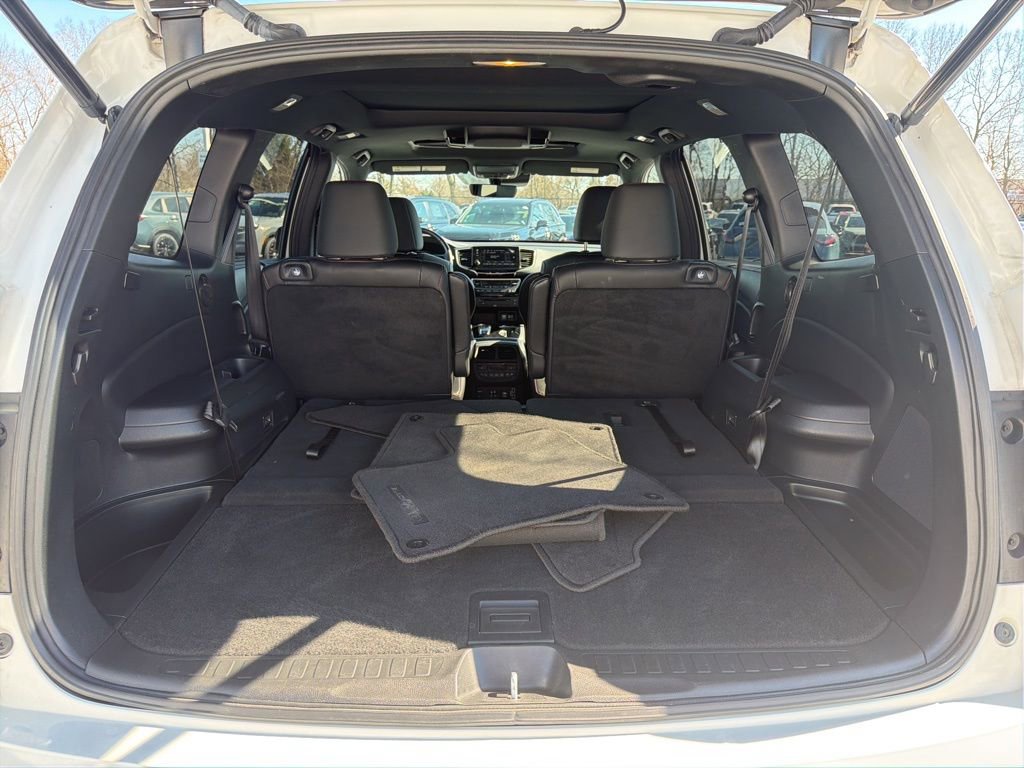 Certified 2021 Honda Pilot Black Edition image 21