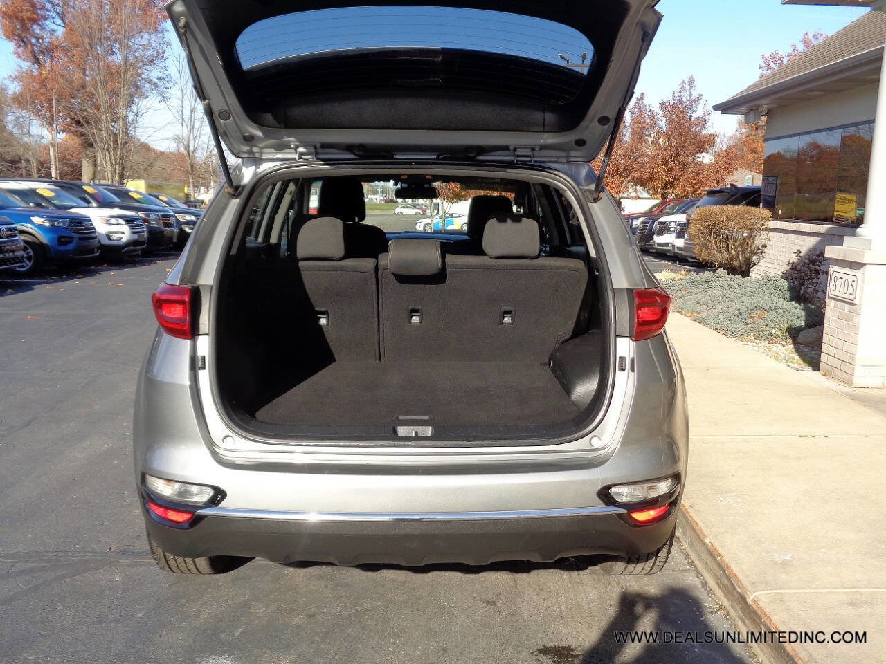 Used 2022 Kia Sportage LX image 18