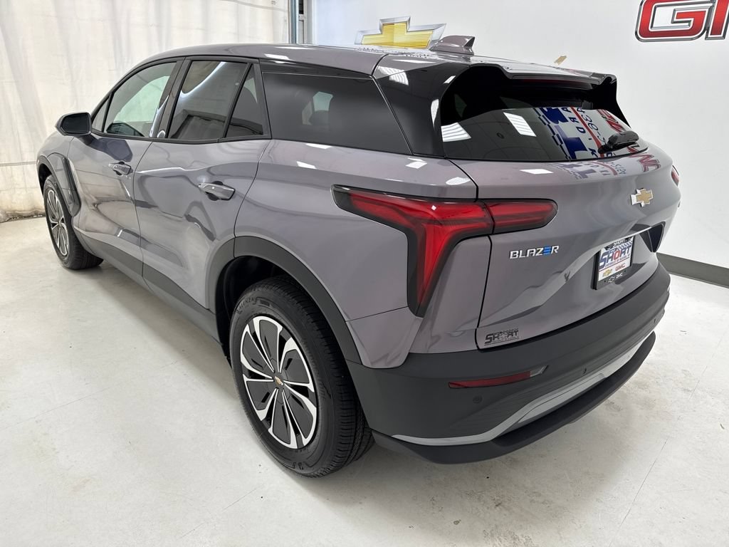 New 2026 Chevrolet Blazer EV LT AWD/4WD image 6