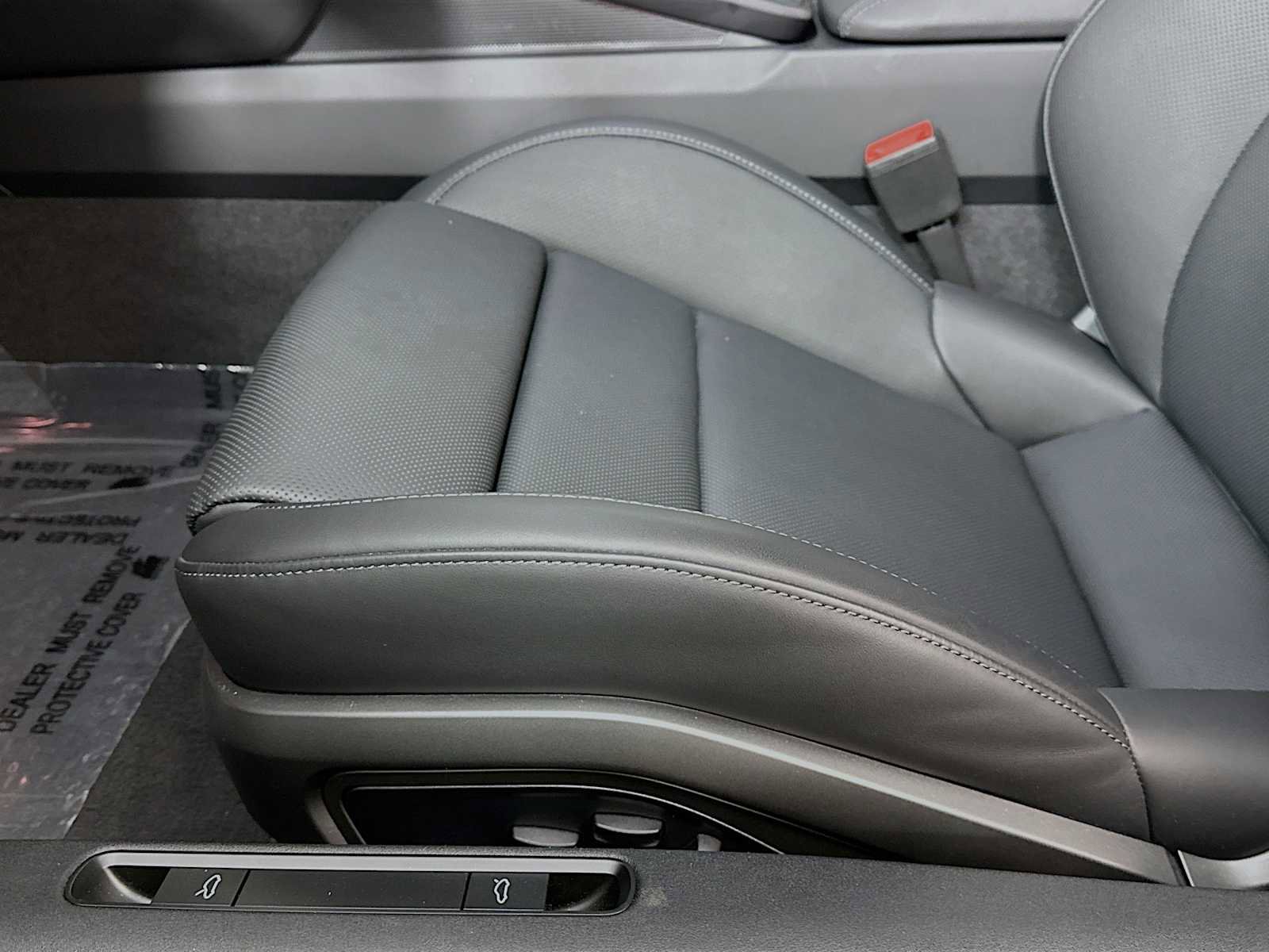 Certified 2025 Porsche 911 Carrera T image 12