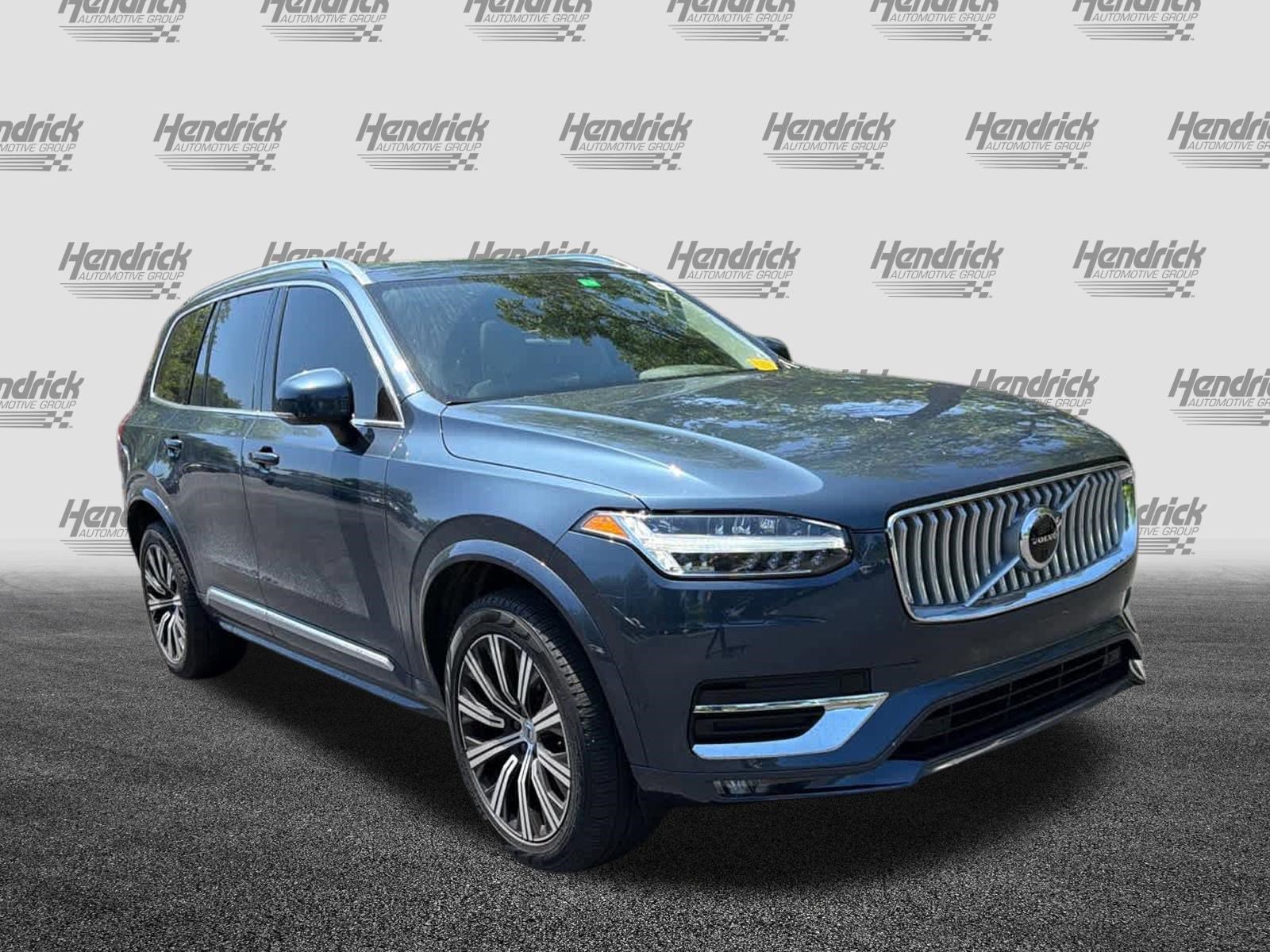 Used 2023 Volvo XC90 B6 Plus image 2