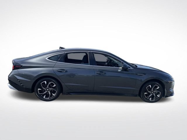 Used 2024 Hyundai Sonata SEL FWD image 7