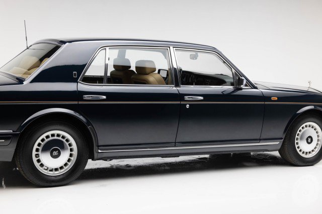 Used 1998 Rolls-Royce Silver Spur image 35
