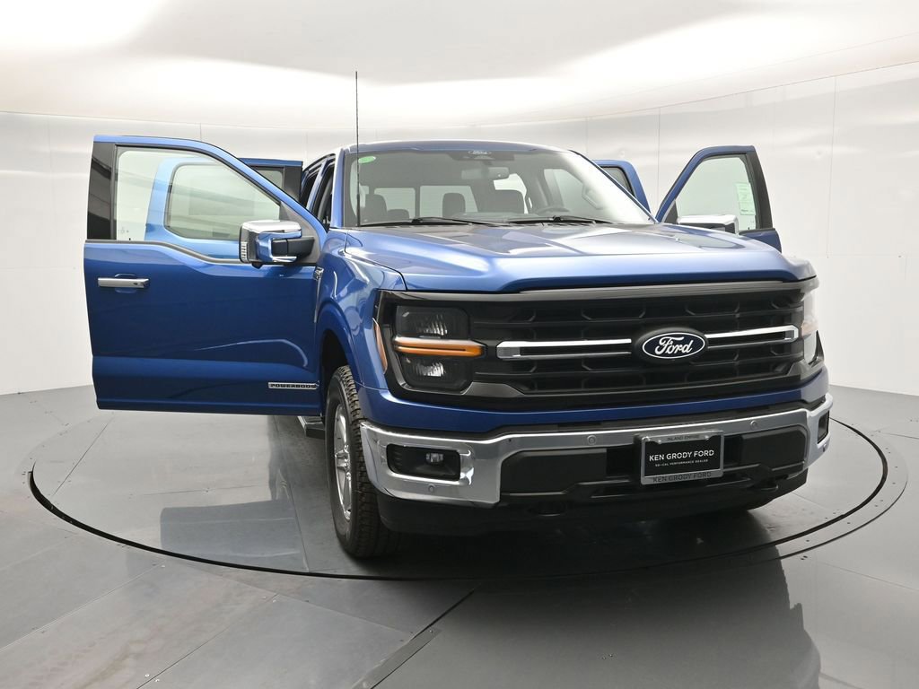 New 2025 Ford F150 XLT w/ Equipment Group 302A MID image 32