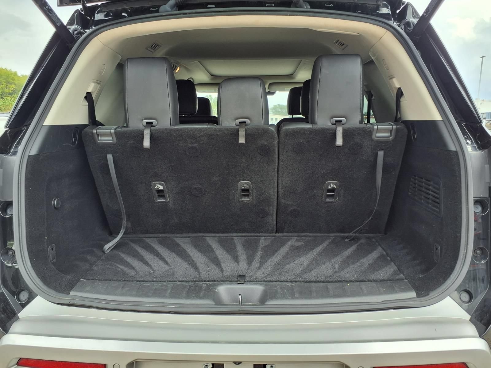Used 2023 Nissan Pathfinder Platinum AWD/4WD image 18