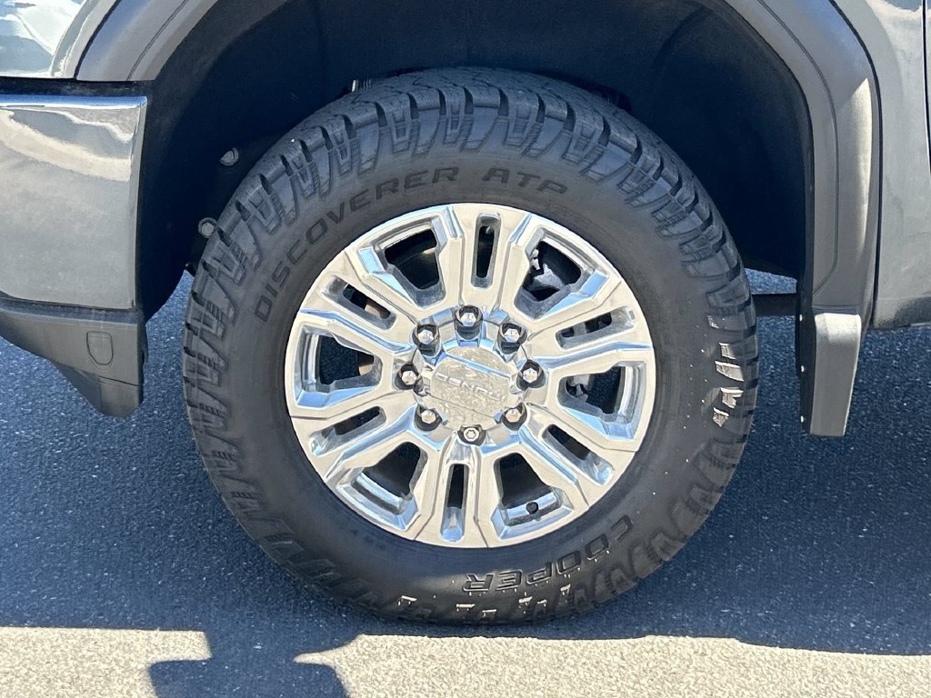 Used 2020 GMC Sierra 2500 Denali w/ Denali Ultimate Package AWD/4WD image 33
