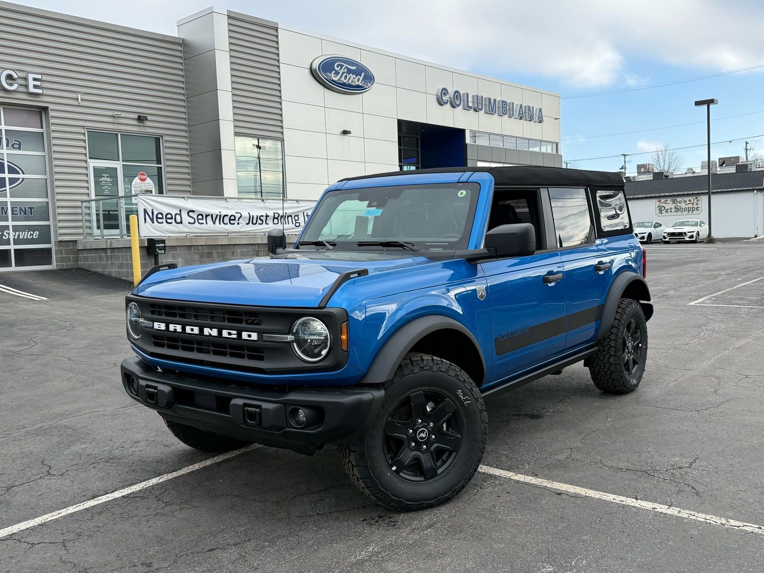 New 2025 Ford Bronco Big Bend w/ Black Diamond Package