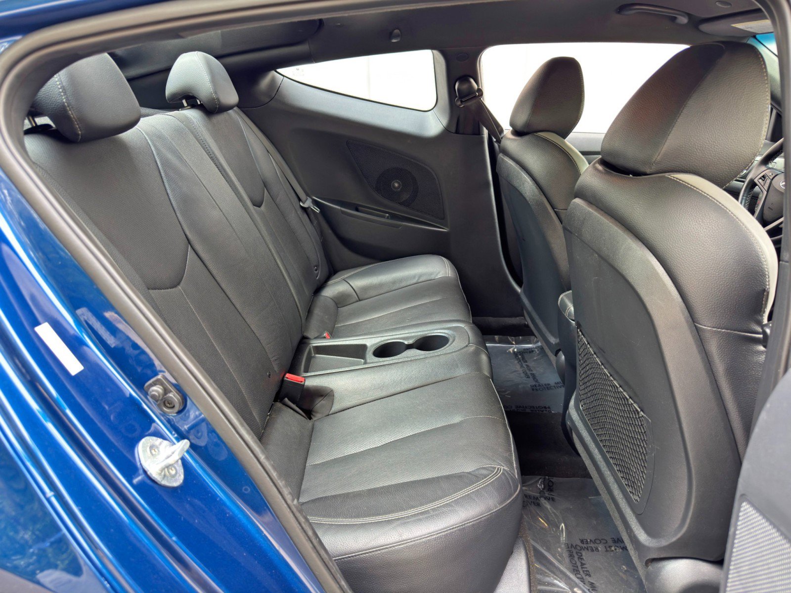 Used 2016 Hyundai Veloster Turbo FWD image 33