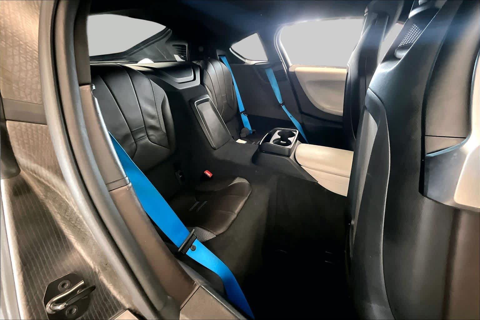 Used 2019 BMW i8 Coupe AWD/4WD image 19