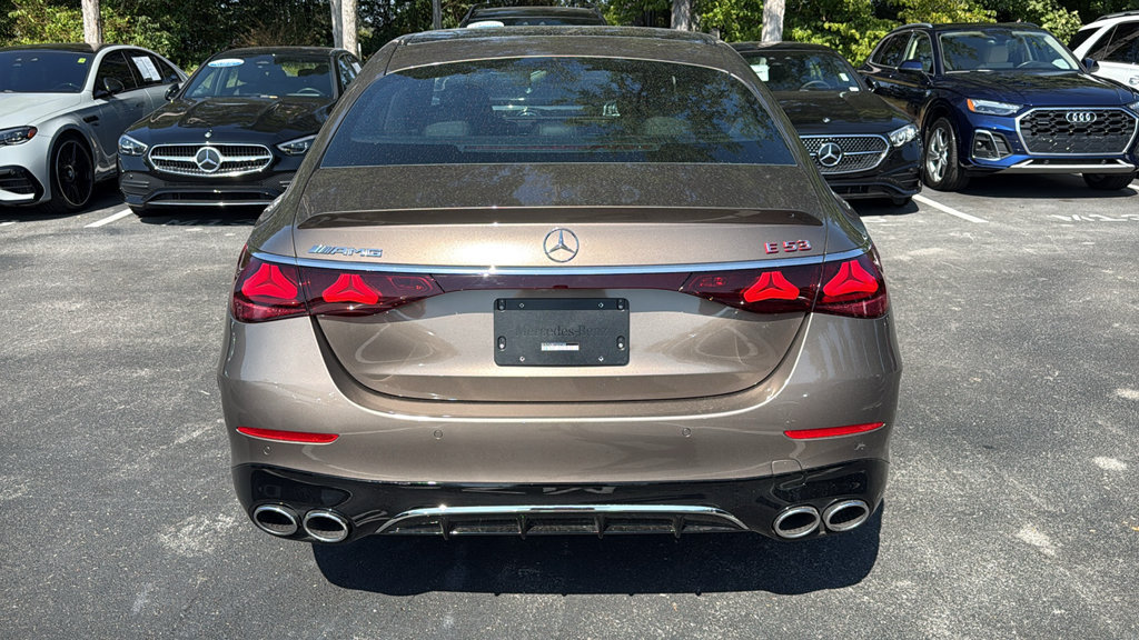 Used 2026 Mercedes-Benz E 53 AMG e 4MATIC Sedan image 4
