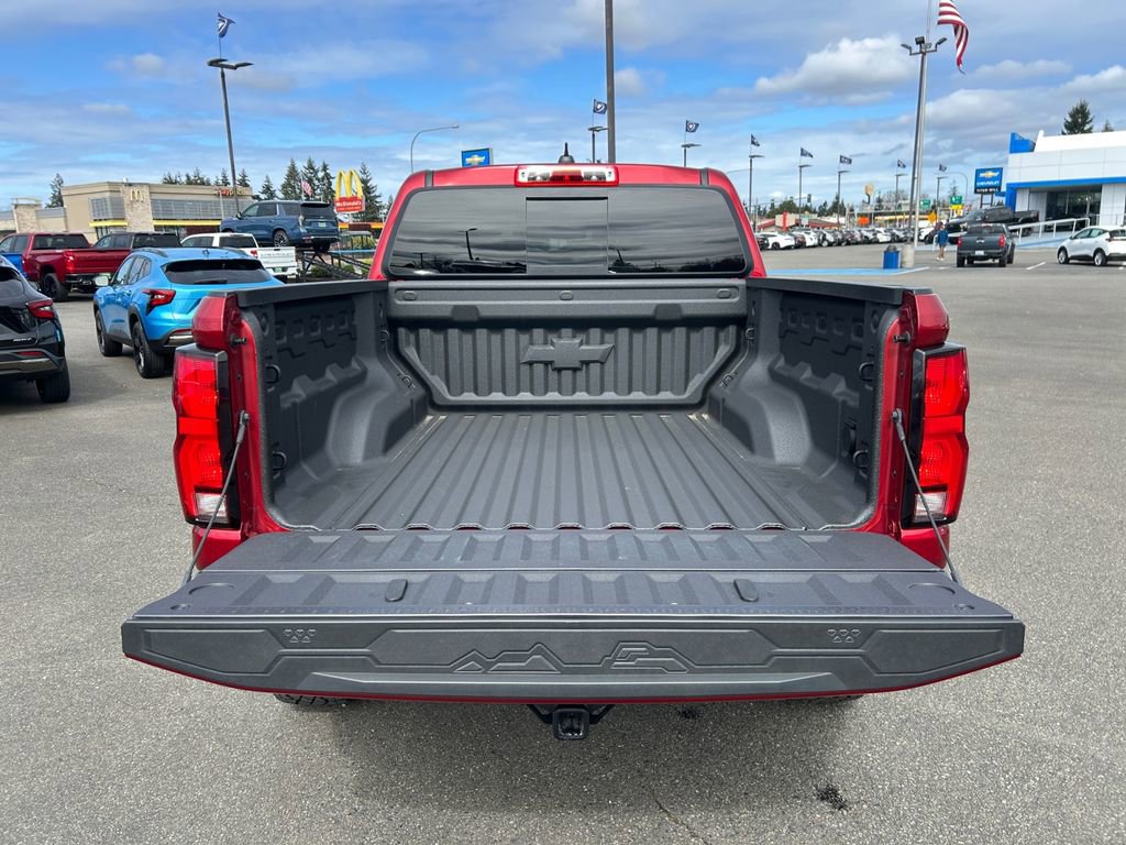 Used 2025 Chevrolet Colorado ZR2 w/ Technology Package image 24