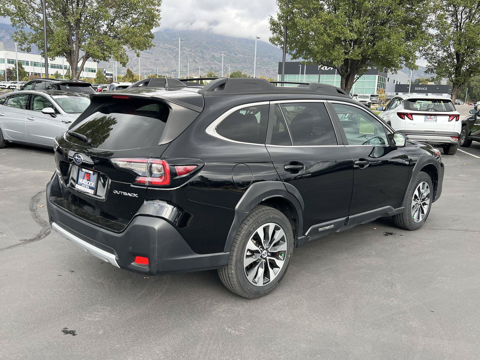 Used 2024 Subaru Outback Limited AWD/4WD image 16