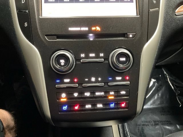 Used 2019 Lincoln MKC Reserve AWD/4WD image 38