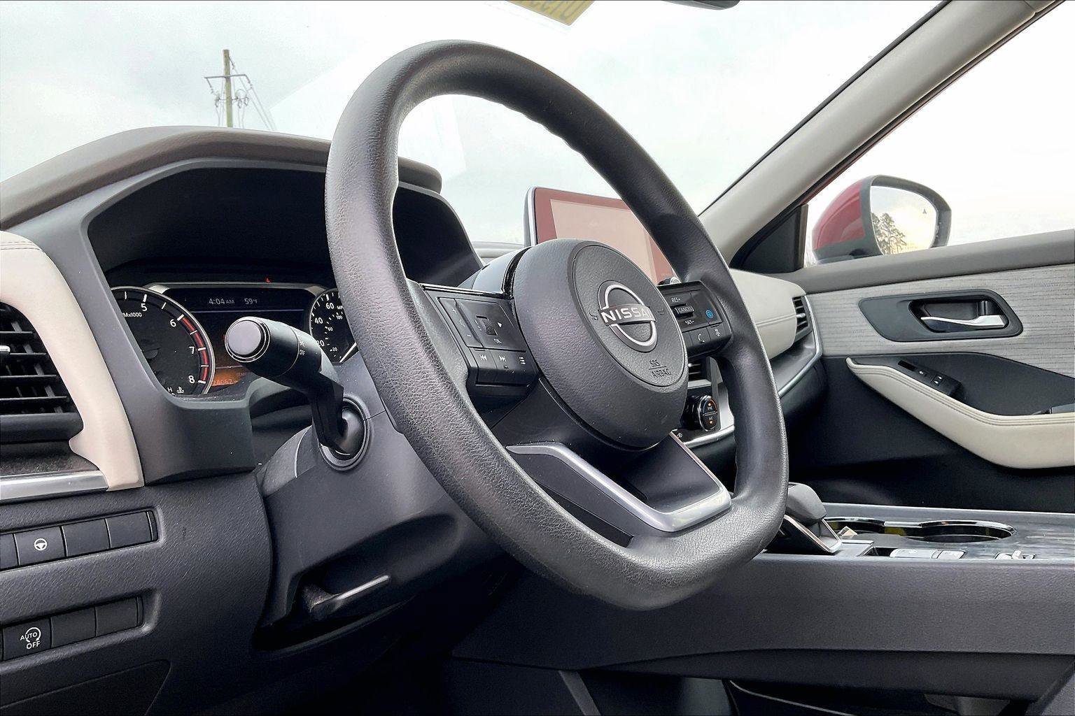 Certified 2023 Nissan Rogue SV image 6